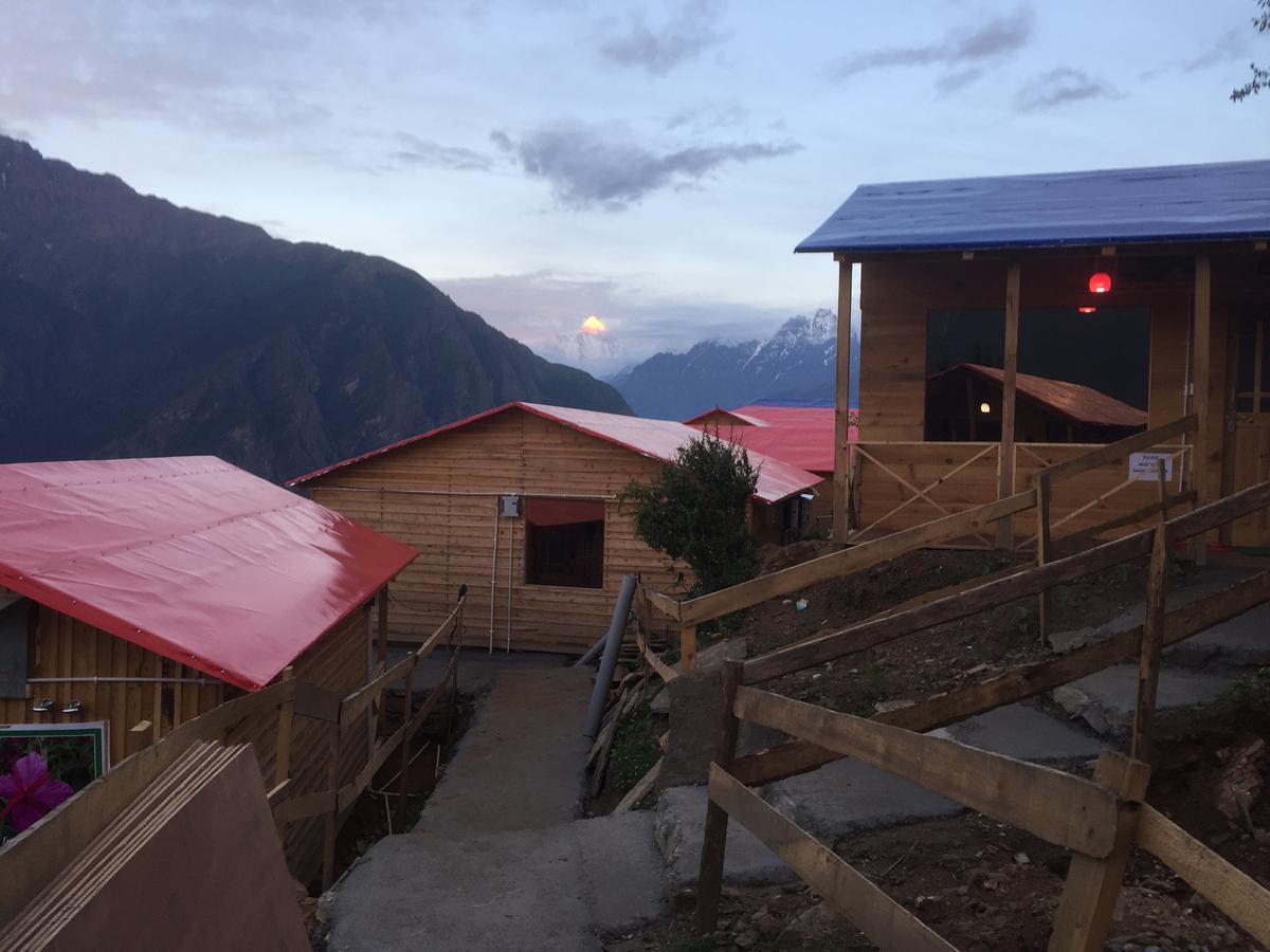 Blue Poppy Resorts Joshīmath Exterior foto